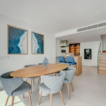 Svb Aquasuites Luxury Penthouse - A01 *