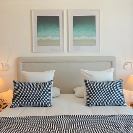 Svb Aquasuites Luxury Penthouse - A01
