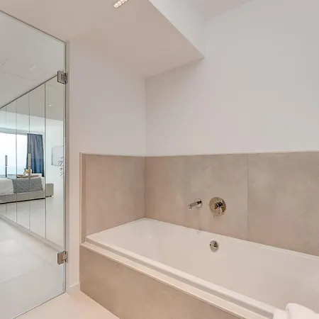 Aquasuites Luxury Penthouse A01 Acantilado de los Gigantes