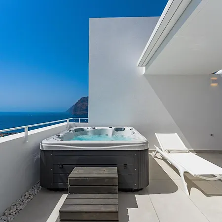 Aquasuites Luxury Penthouse A01 * Acantilado de los Gigantes