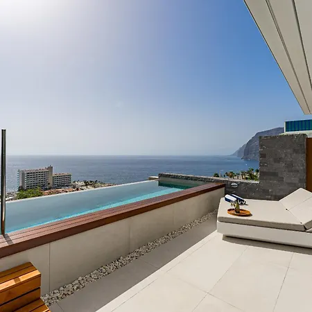 Aquasuites Luxury Penthouse A01 Willa