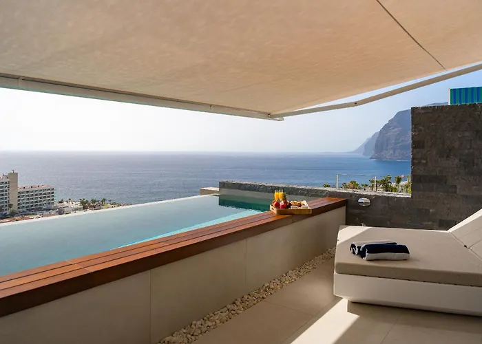 Aquasuites Luxury Penthouse A01 * Acantilado de los Gigantes