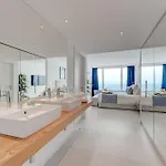 Villa Aquasuites Luxury Penthouse A01